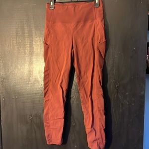 Athleta Trekkie Hybrid Crop Tight Sz 4 Rust Color